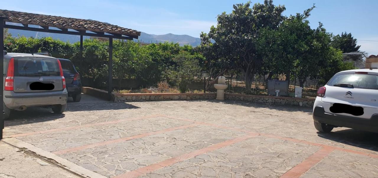 Villa Marianna Con Piscina Privata Ampi Spazi Esterni E Wifi Free Trabia Eksteriør billede